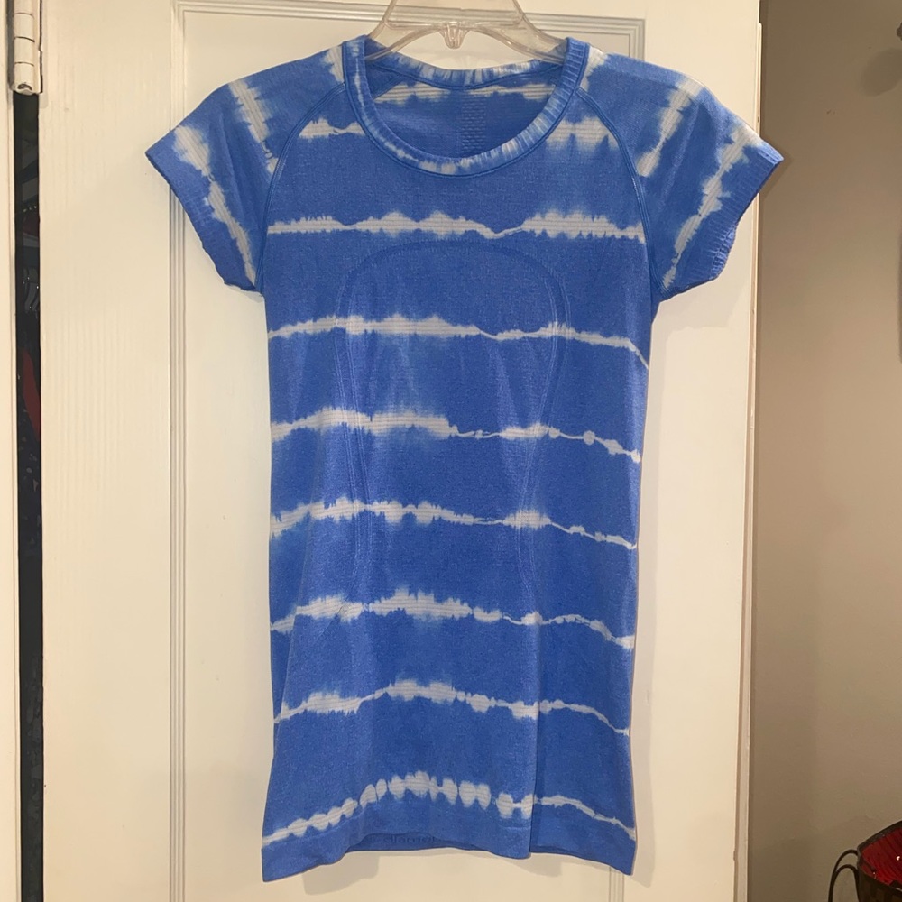 Lululemon Short Sleeve Top